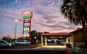 Family Garden Inn & Suites